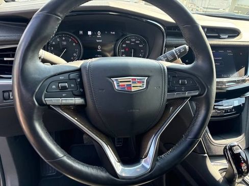 Certified 2023 Cadillac XT6 Premium Luxury w/ Platinum Package AWD/4WD image 9