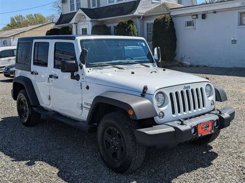 Used 2017 Jeep Wrangler Unlimited Sport w/ Connectivity Group AWD/4WD image 1
