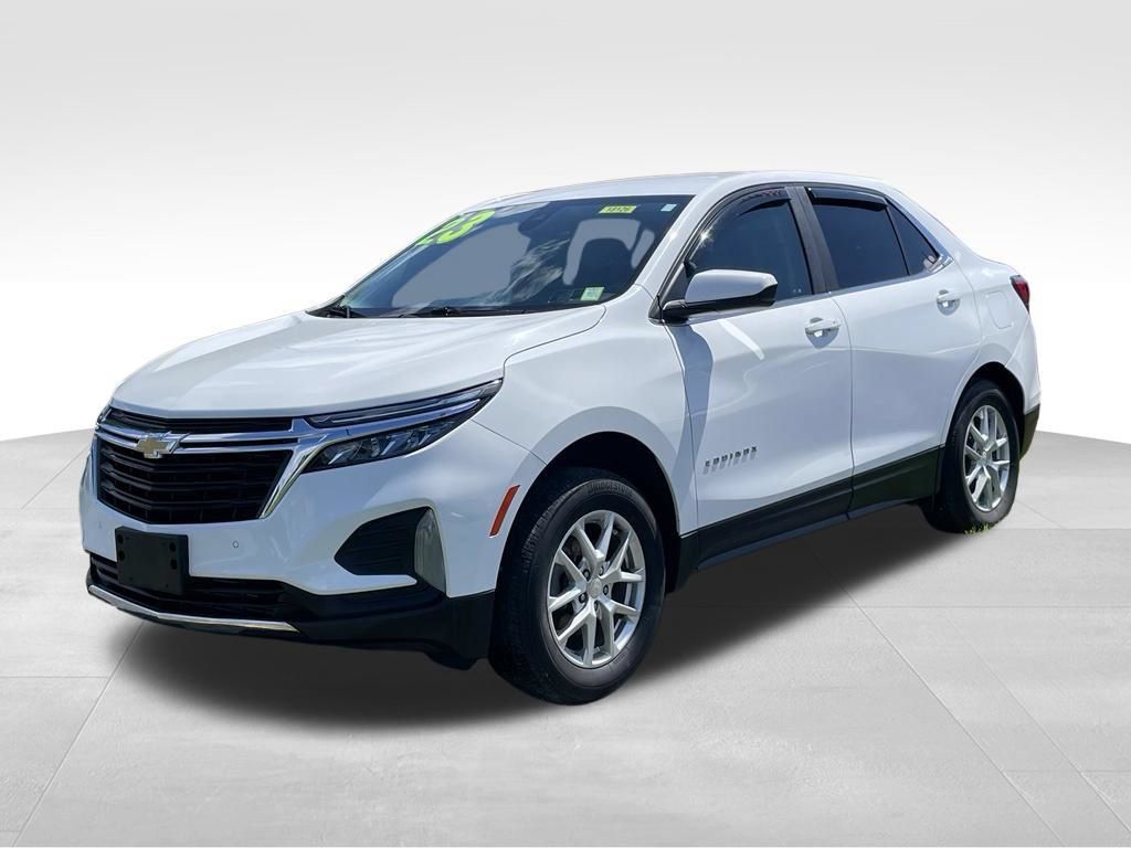 Used 2023 Chevrolet Equinox LT AWD/4WD image 2