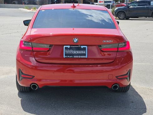 Used 2021 BMW 330i Sedan w/ Convenience Package RWD image 4