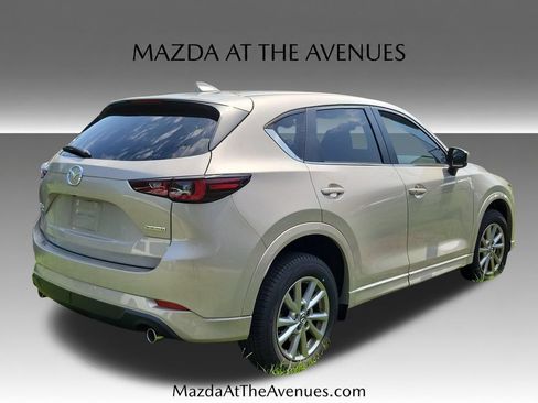 Used 2024 MAZDA CX-5 AWD 2.5 S w/ Select Package image 17