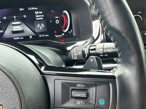 Certified 2023 Nissan Pathfinder Platinum AWD/4WD image 34