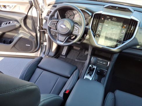 New 2026 Subaru Ascent Limited image 9