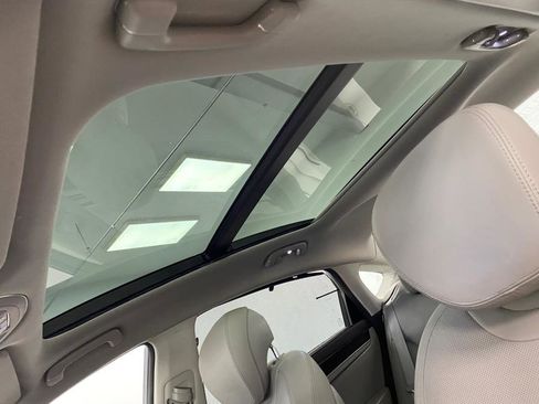 Used 2016 Hyundai Genesis 3.8 w/ Option Group 02 image 21