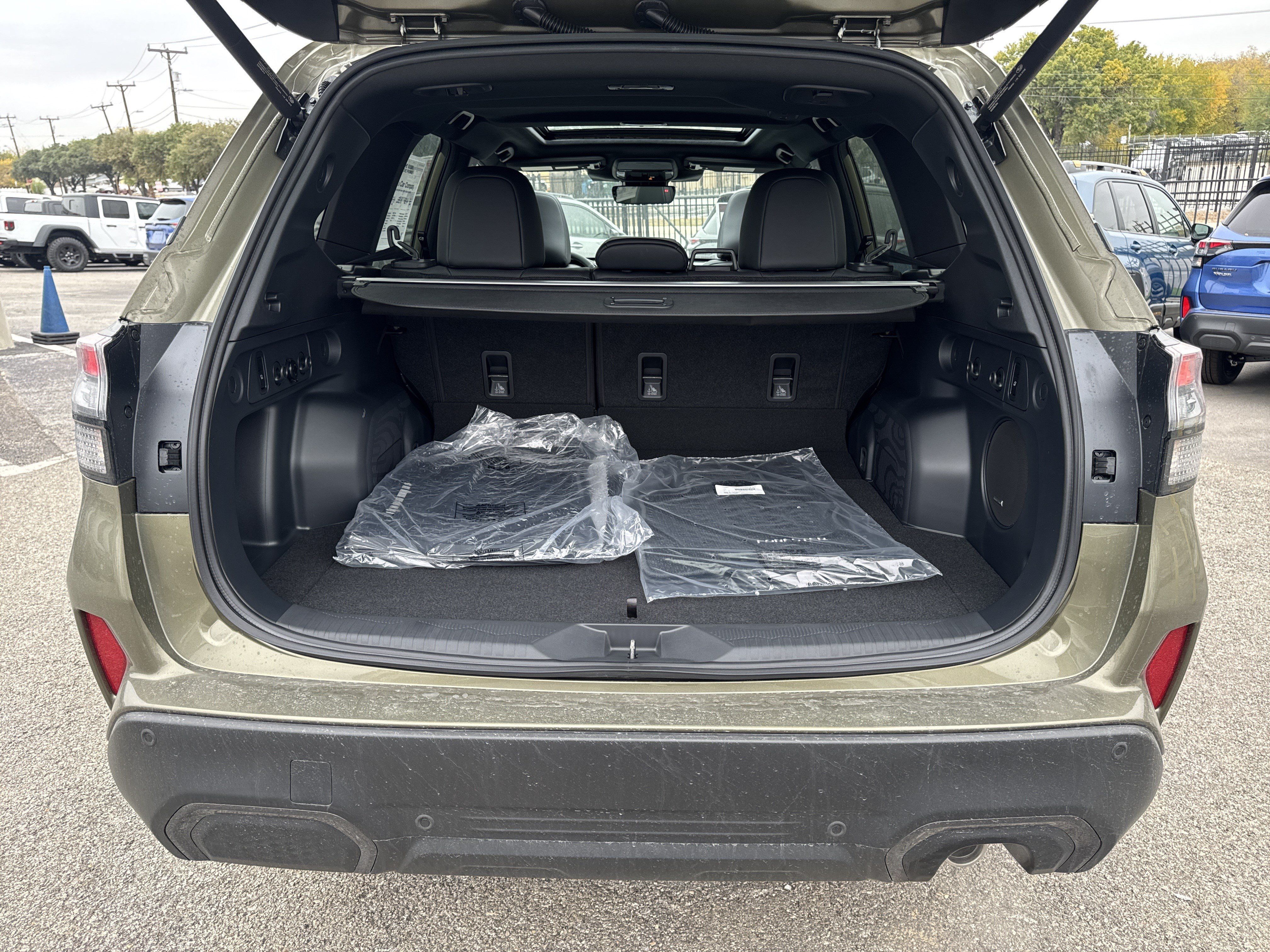New 2026 Subaru Forester Limited AWD/4WD image 31