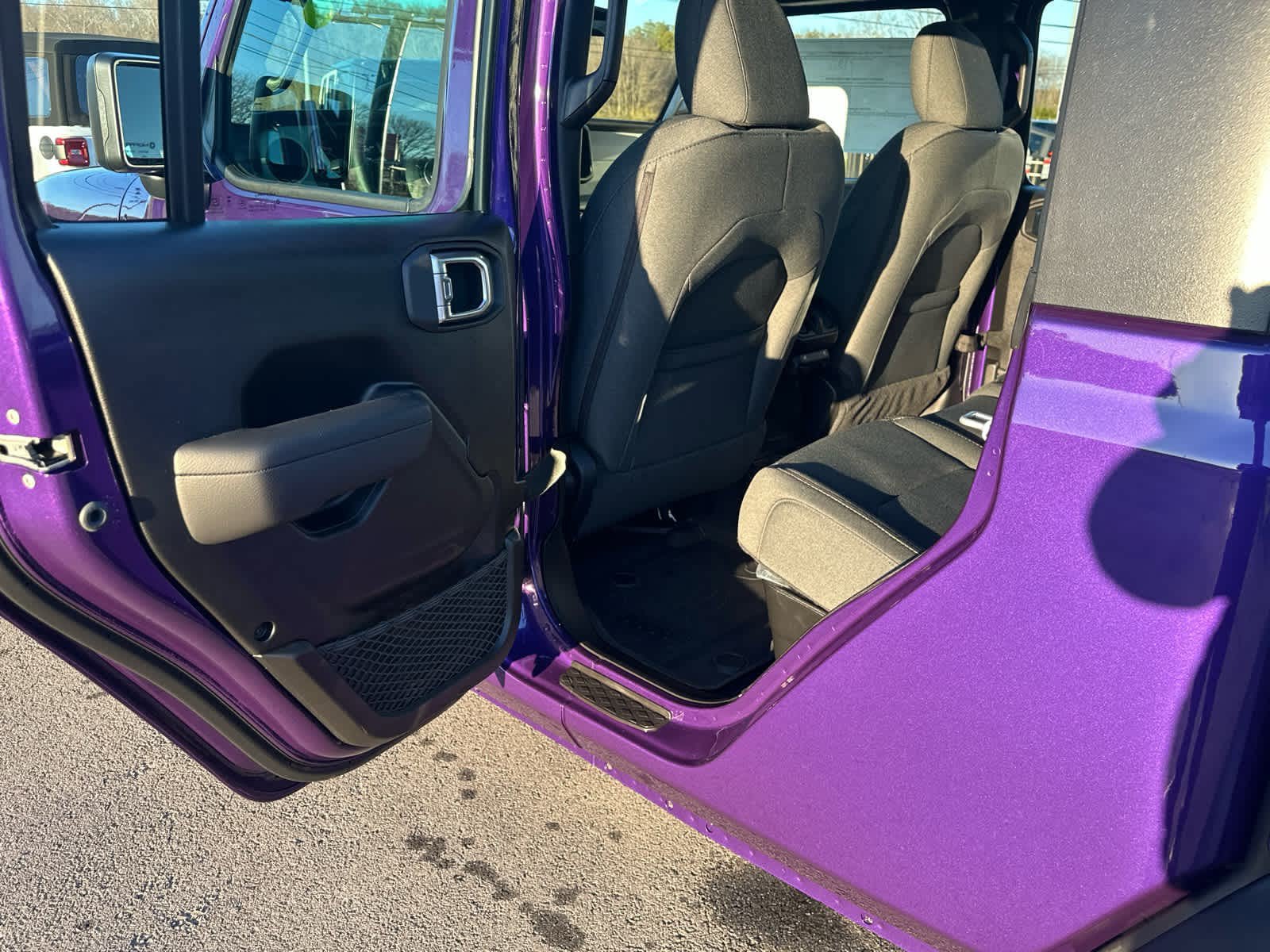 New 2026 Jeep Gladiator Sport AWD/4WD image 18