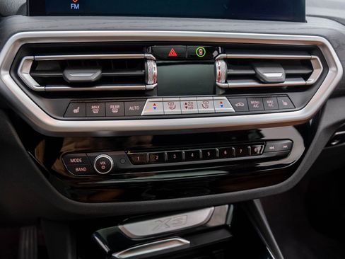 Certified 2024 BMW X3 xDrive30i w/ Premium Package w/ZPA image 23