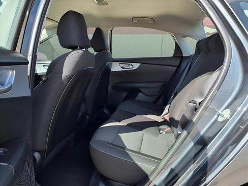 Used 2023 Kia Forte LXS image 10