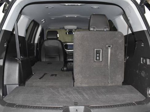 Used 2020 GMC Acadia SLT image 35