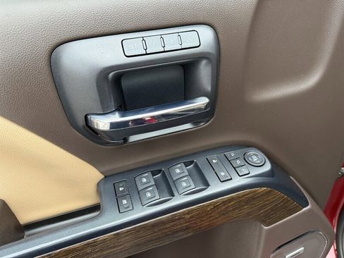 Used 2018 GMC Sierra 3500 Denali w/ Duramax Plus Package image 19