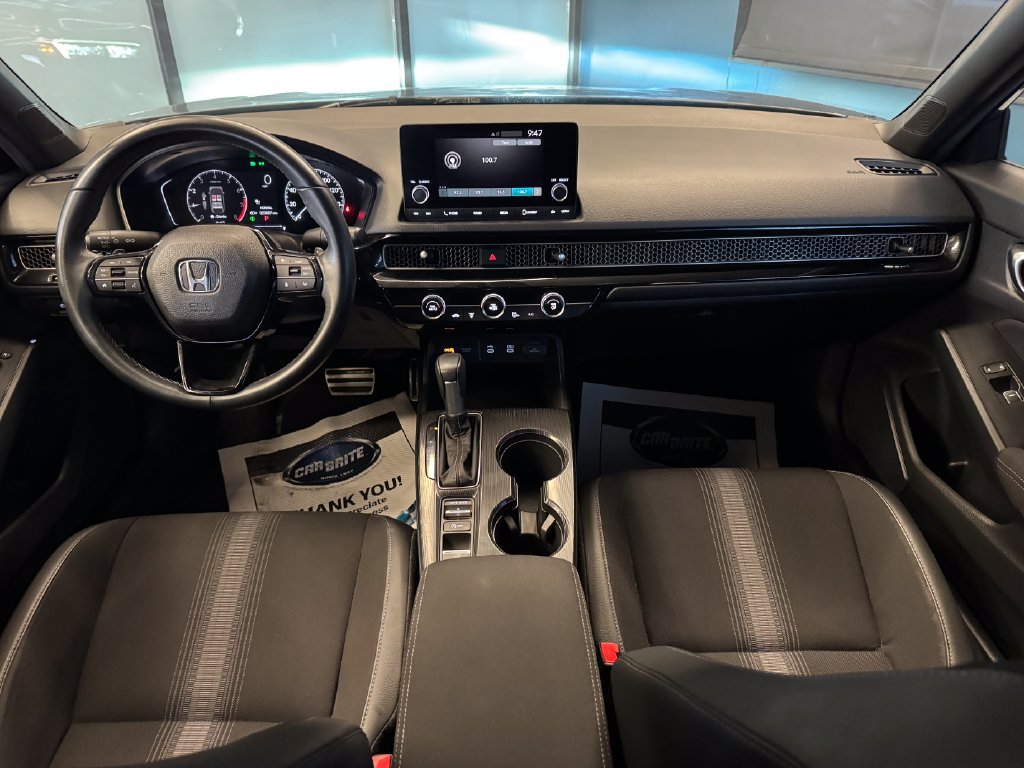 Used 2025 Honda Civic Sport image 9