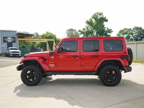 Used 2021 Jeep Wrangler Unlimited Sahara AWD/4WD image 24
