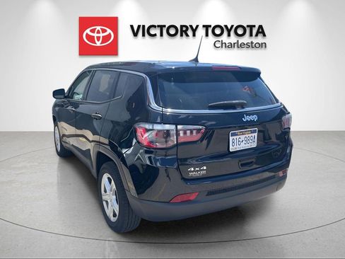 Used 2023 Jeep Compass Sport AWD/4WD image 5