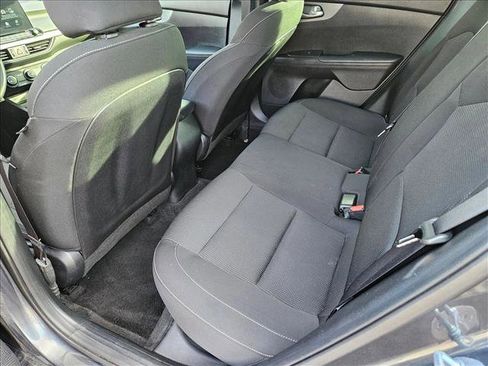 Used 2021 Kia Forte LXS image 16