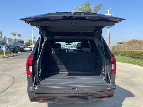 New 2027 Ford Expedition Platinum w/ Stealth Performance Package AWD/4WD image 25