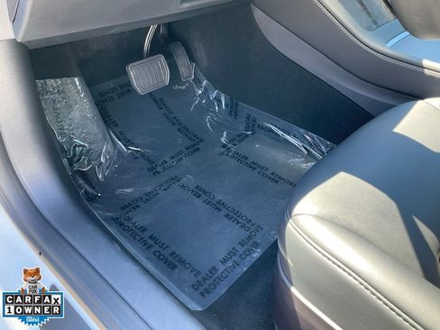 Used 2023 Tesla Model 3 Standard Range image 20