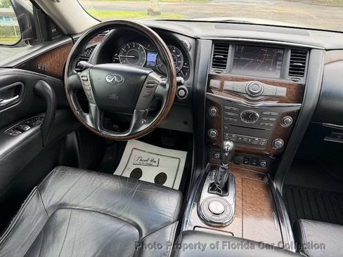 Used 2013 INFINITI QX56 2WD w/ Deluxe Touring Pkg image 7