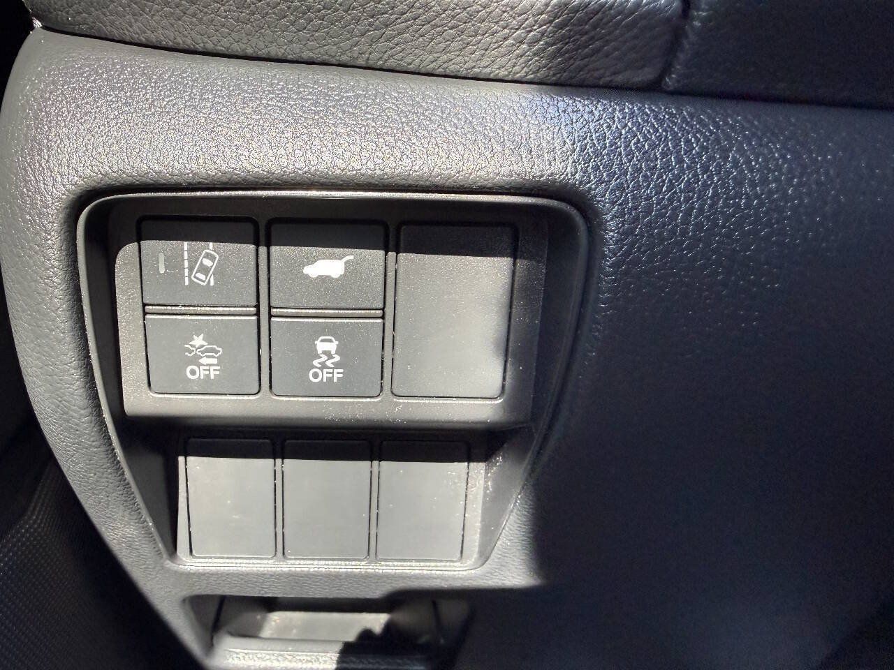 Used 2017 Honda CR-V Touring image 31