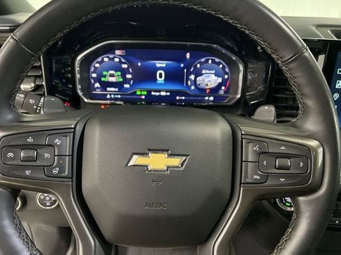 Certified 2024 Chevrolet Silverado 1500 High Country w/ High Country Premium Package AWD/4WD image 11