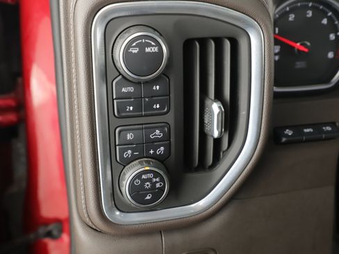 Used 2021 Chevrolet Silverado 1500 LTZ w/ Technology Package image 12