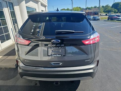 Used 2023 Ford Edge SEL w/ Convenience Package AWD/4WD image 5