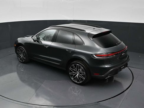 New 2026 Porsche Macan AWD/4WD image 30