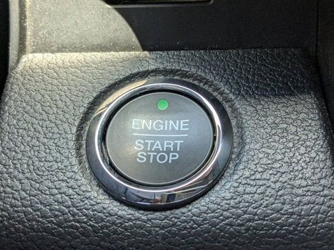 Used 2019 Ford Expedition Limited w/ Equipment Group 302A RWD image 28