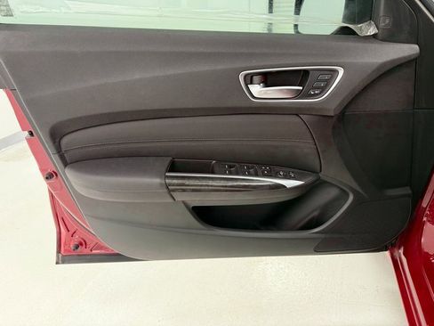 Used 2018 Acura TLX w/ Technology Package image 30