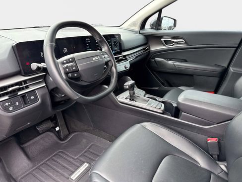 Used 2026 Kia Sportage EX FWD image 34