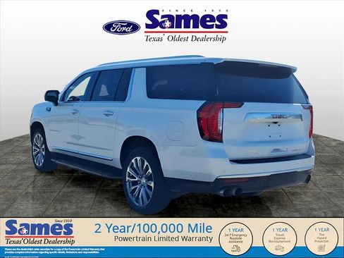 Used 2022 GMC Yukon XL Denali image 7