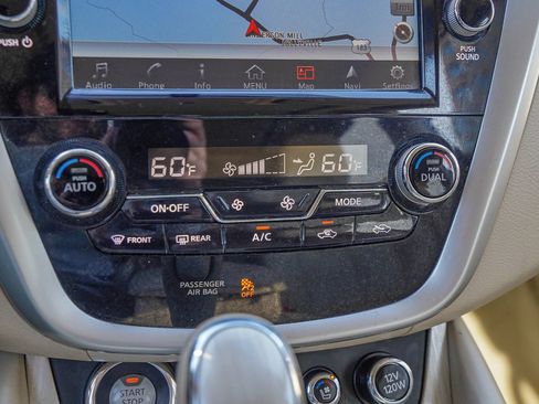 Used 2015 Nissan Murano Platinum w/ Platinum Technology Package image 32