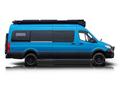 Used 2021 Mercedes-Benz Sprinter 2500 image 2