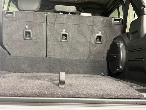 Certified 2023 Jeep Wrangler Unlimited AWD/4WD image 33