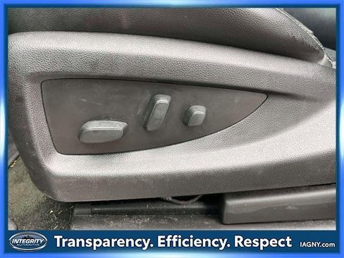 Used 2018 Chevrolet Tahoe LT image 19