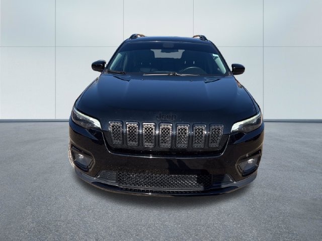 Used 2019 Jeep Cherokee Latitude Plus AWD/4WD image 6