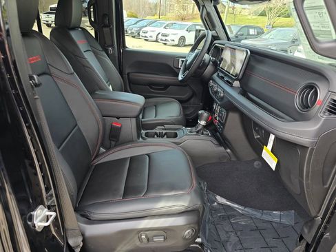 New 2026 Jeep Gladiator Rubicon image 25