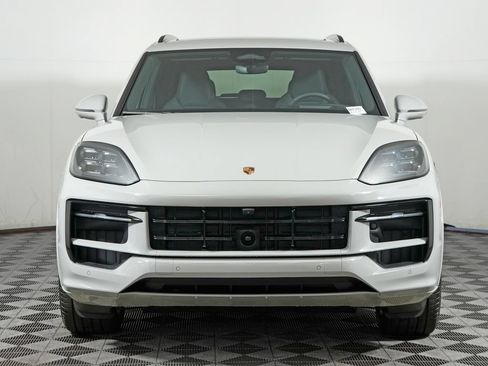 New 2026 Porsche Cayenne GTS AWD/4WD image 10