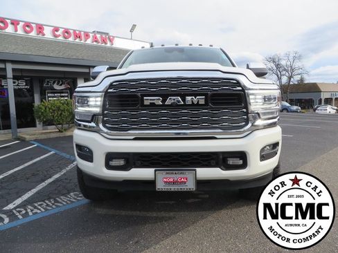 Used 2022 RAM 3500 Limited image 8