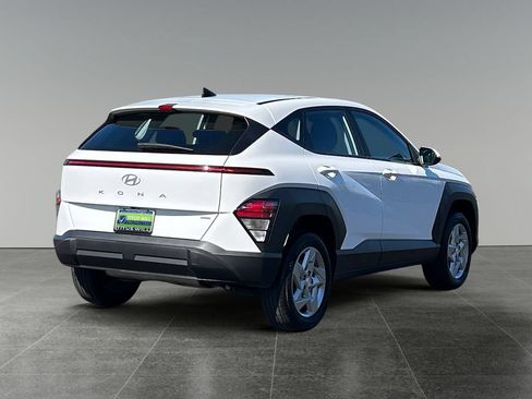 Used 2025 Hyundai Kona SE AWD/4WD image 9