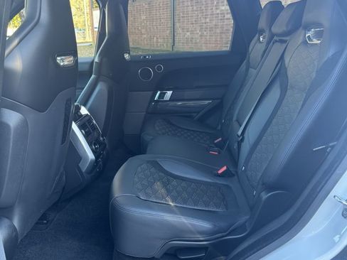 Used 2021 Land Rover Range Rover Sport SVR image 19