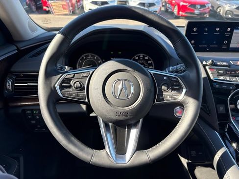Certified 2019 Acura RDX w/ Advance Package AWD/4WD image 17