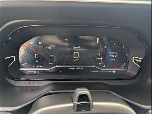 Used 2024 GMC Yukon XL Denali w/ Advanced Technology Package image 15