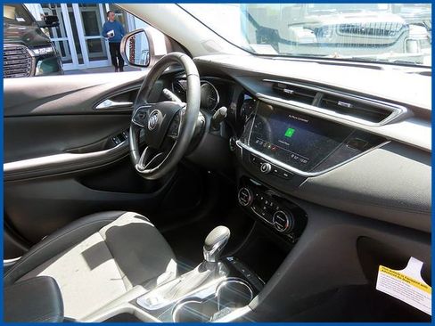 Used 2022 Buick Encore GX Select FWD image 8