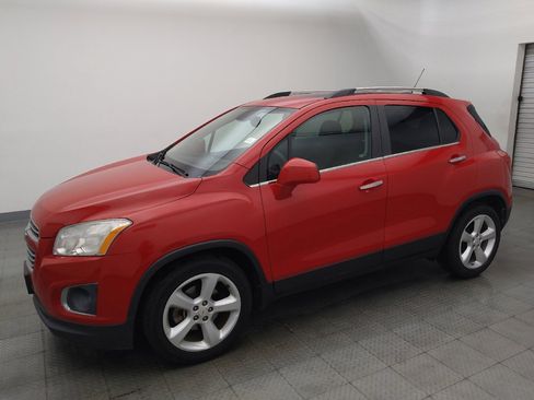 Used 2015 Chevrolet Trax LTZ FWD image 2