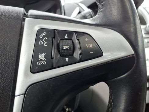 Used 2015 GMC Terrain SLT image 23