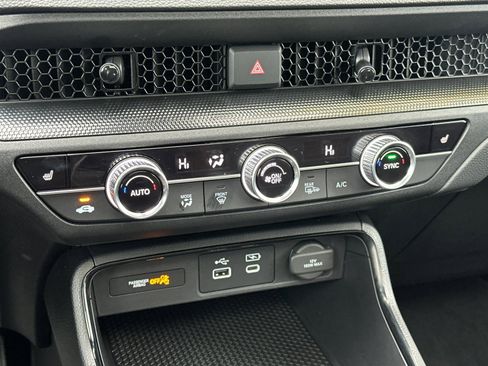 Used 2025 Honda CR-V Sport image 23