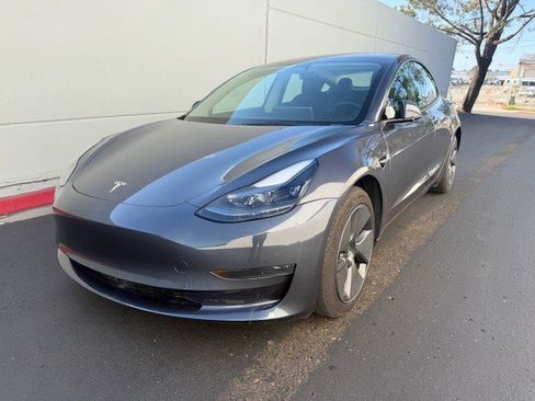 Used 2023 Tesla Model 3 Standard Range RWD image 1