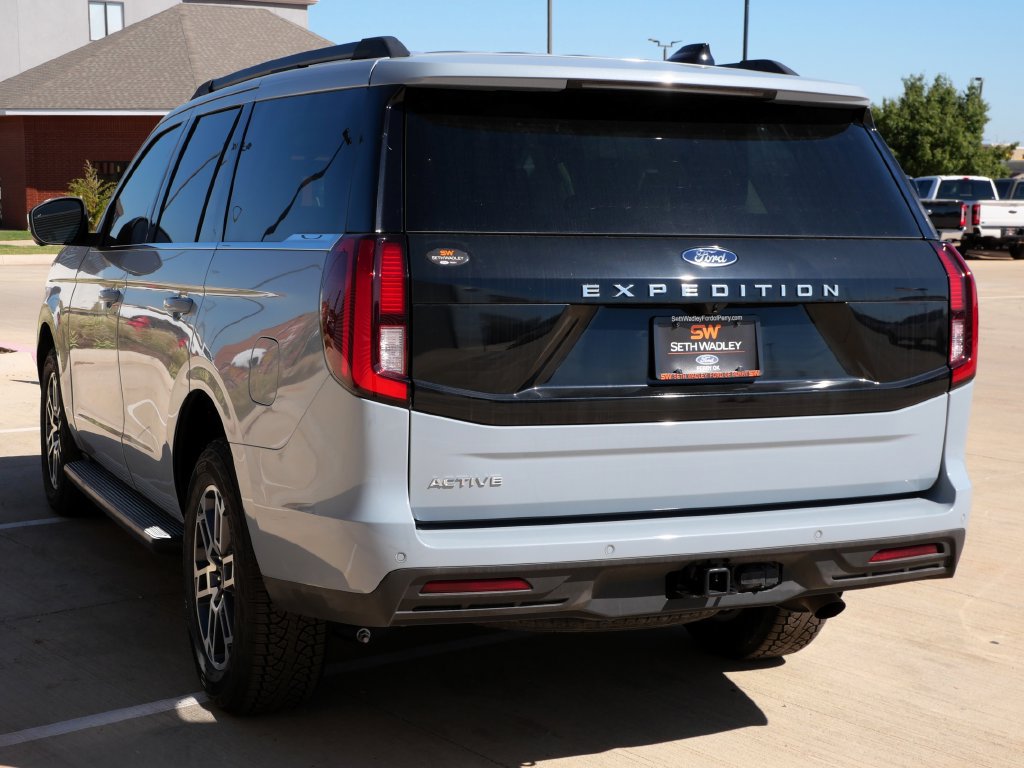 New 2026 Ford Expedition Active AWD/4WD image 6