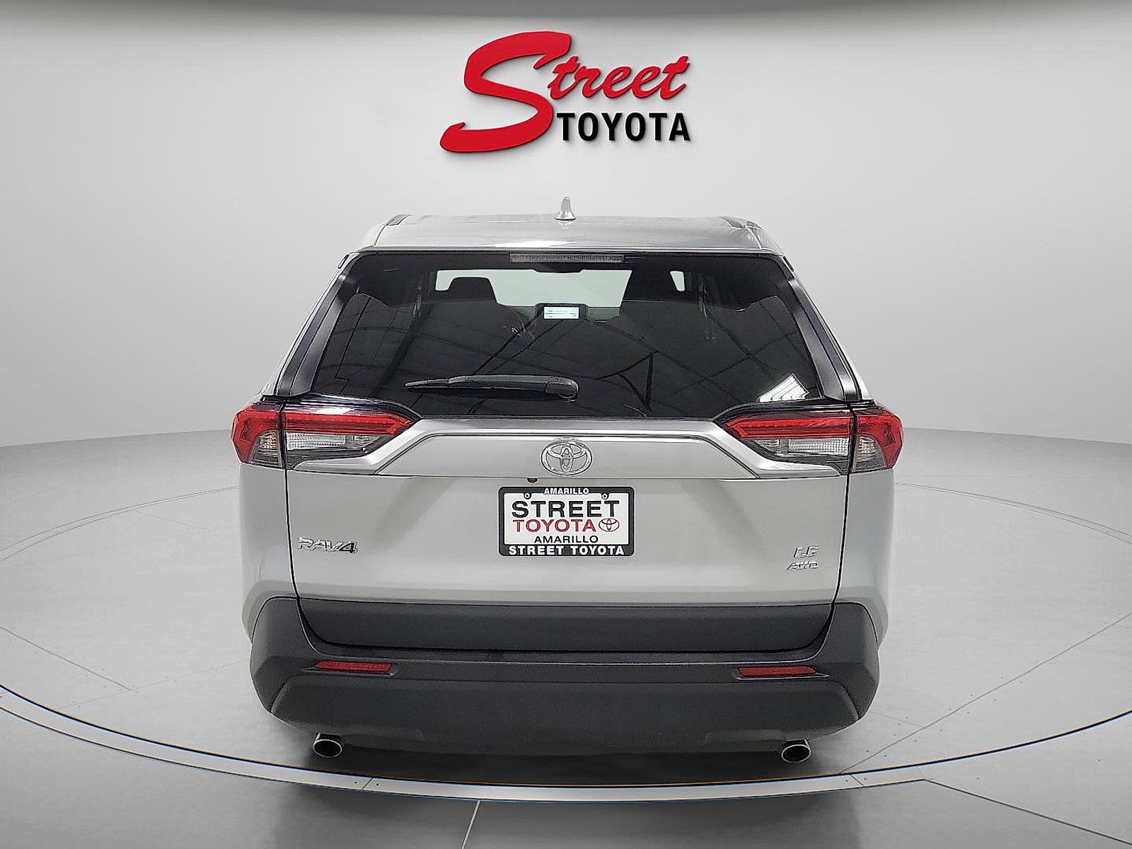 Certified 2024 Toyota RAV4 LE AWD/4WD image 3