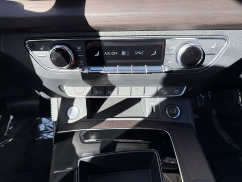 Used 2024 Audi Q5 2.0T Premium Plus w/ Premium Plus Package image 25